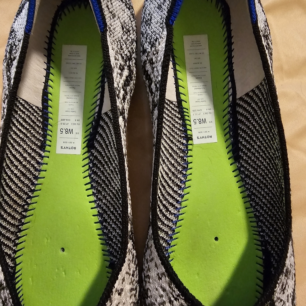 Rothys Snake Print Flats - Picture 5 of 6